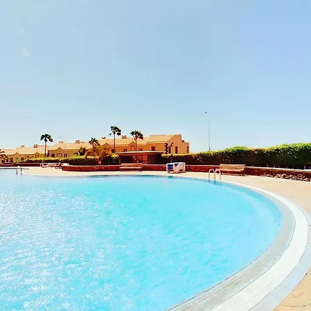 아파트 Golf Del Sur. 2 Bedrooms. Pool. Terrace. *