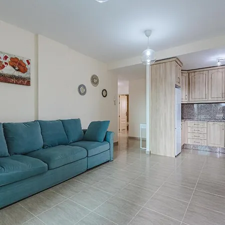 Golf Del Sur. 2 Bedrooms. Pool. Terrace. * 산미겔데아보나