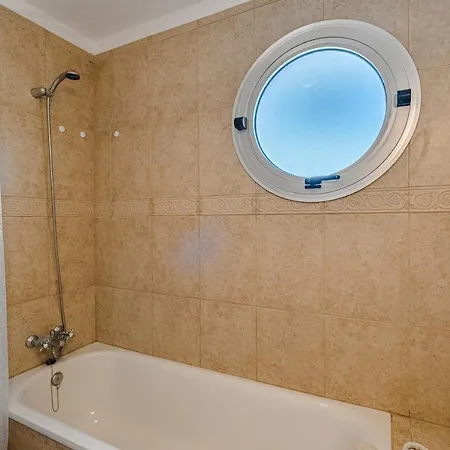Golf Del Sur. 2 Bedrooms. Pool. Terrace. 아파트 산미겔데아보나