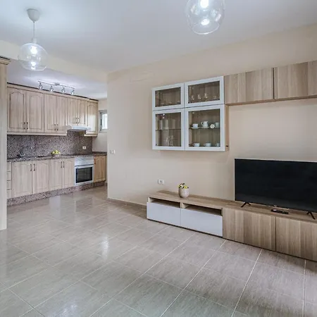 Golf Del Sur. 2 Bedrooms. Pool. Terrace. 아파트 *